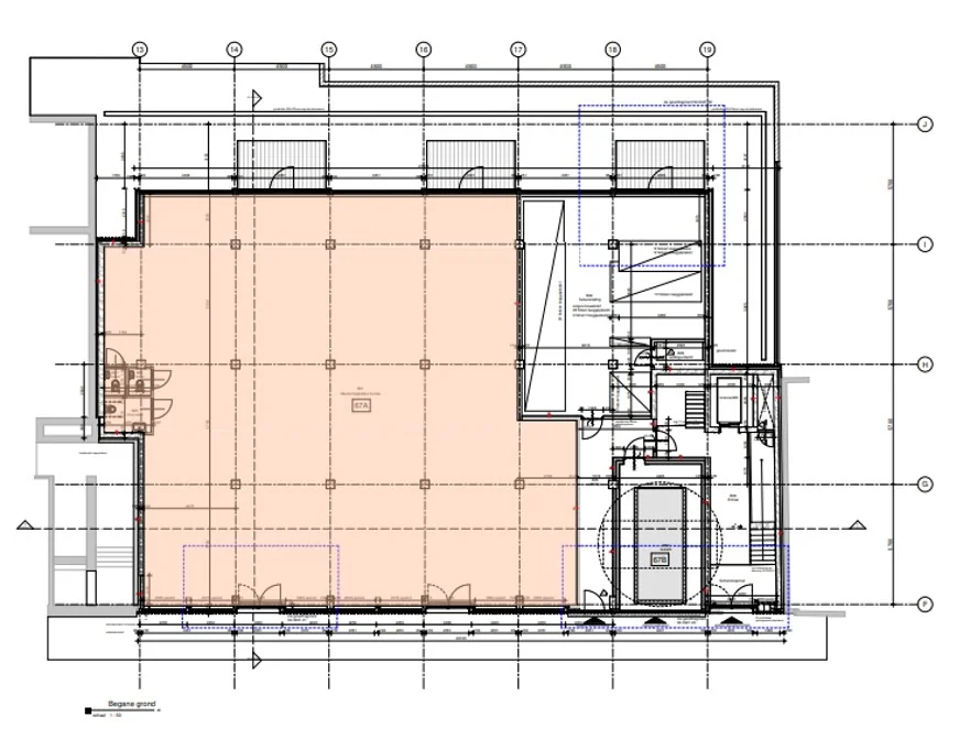 Plattegrond van de begane grond van een gebouw aan de Karel du Jardinstraat, met duidelijke indeling van ruimtes en constructie-elementen.